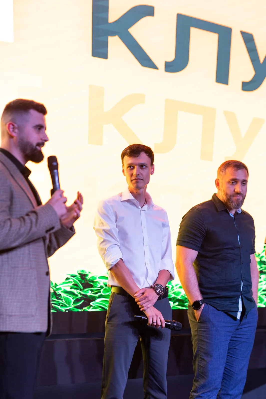 Портрет собственника или руководителя ивент-агентства в деловой обстановке Портрет собственника или руководителя ивент-агентства в деловой обстановке